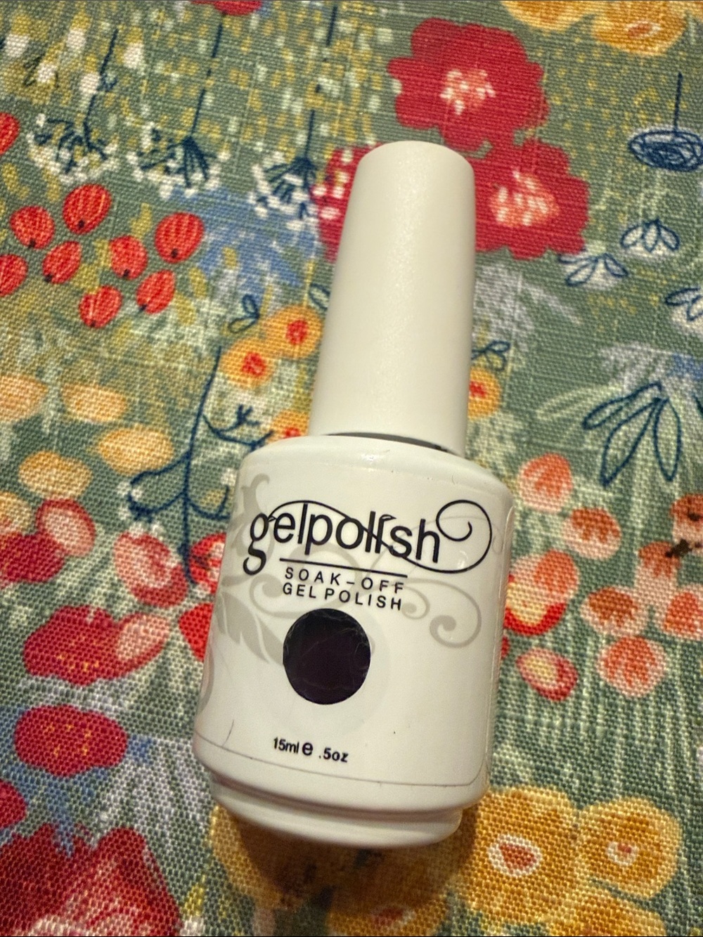 GelPolish Soak-Off Gel Nail Polish - glossy Plum